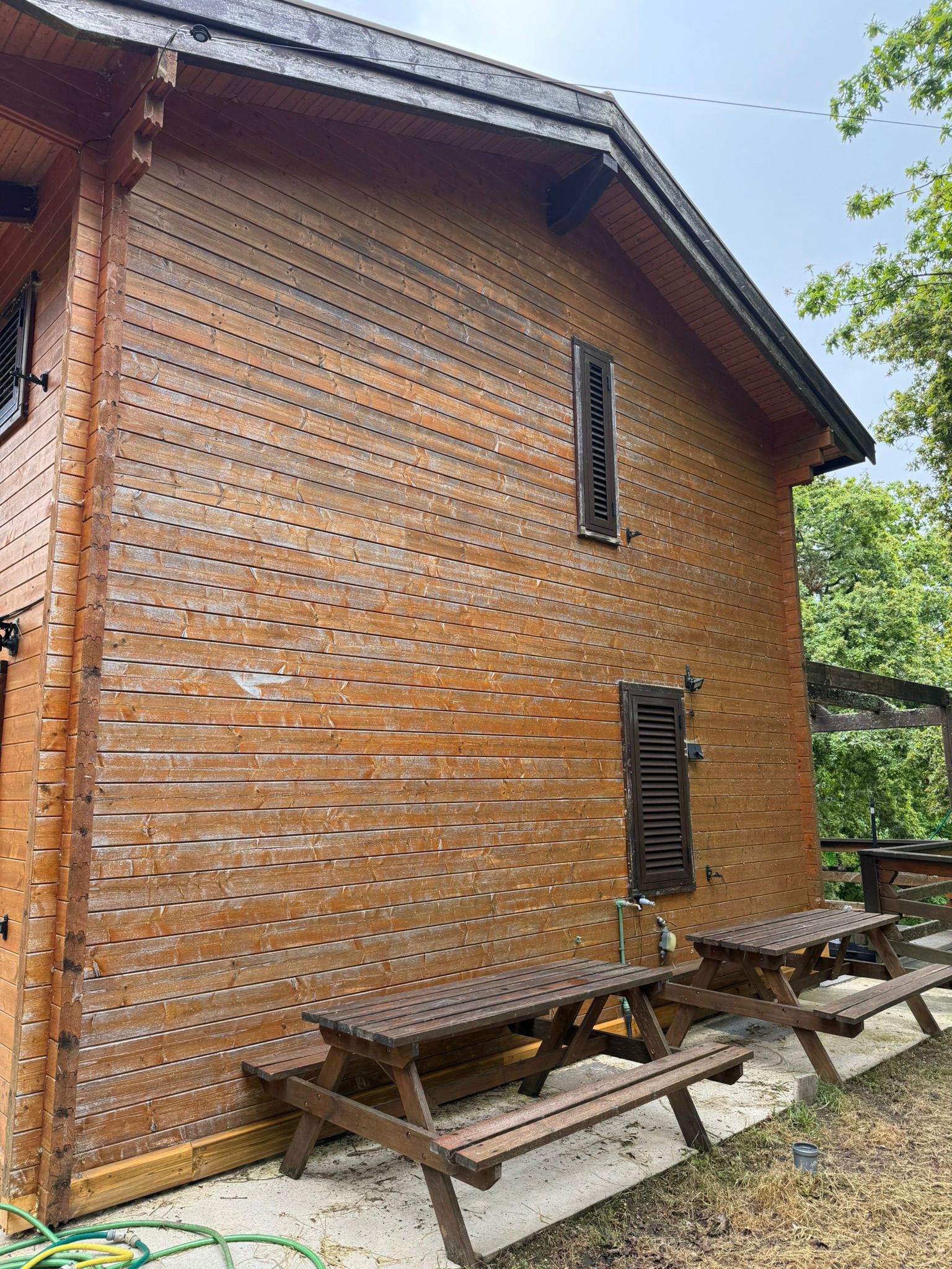 f8434fed-860b-4aee-ace7-ce6050e5990e